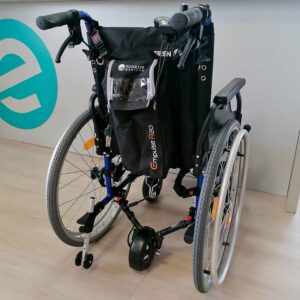 Schiebehilfe mit Rollstuhl
