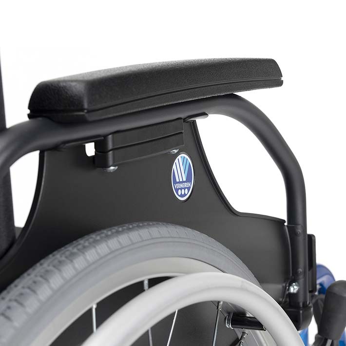 D200-V Leichtgewichtrollstuhl - manueller Rollstuhl