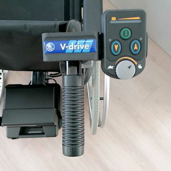Schiebehilfe mit Rollstuhl